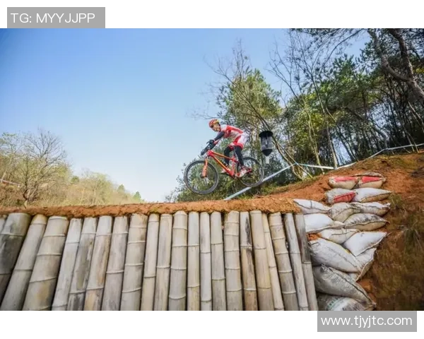 巴兰基亚青年对决帕尔梅拉斯精彩赛事回顾与分析